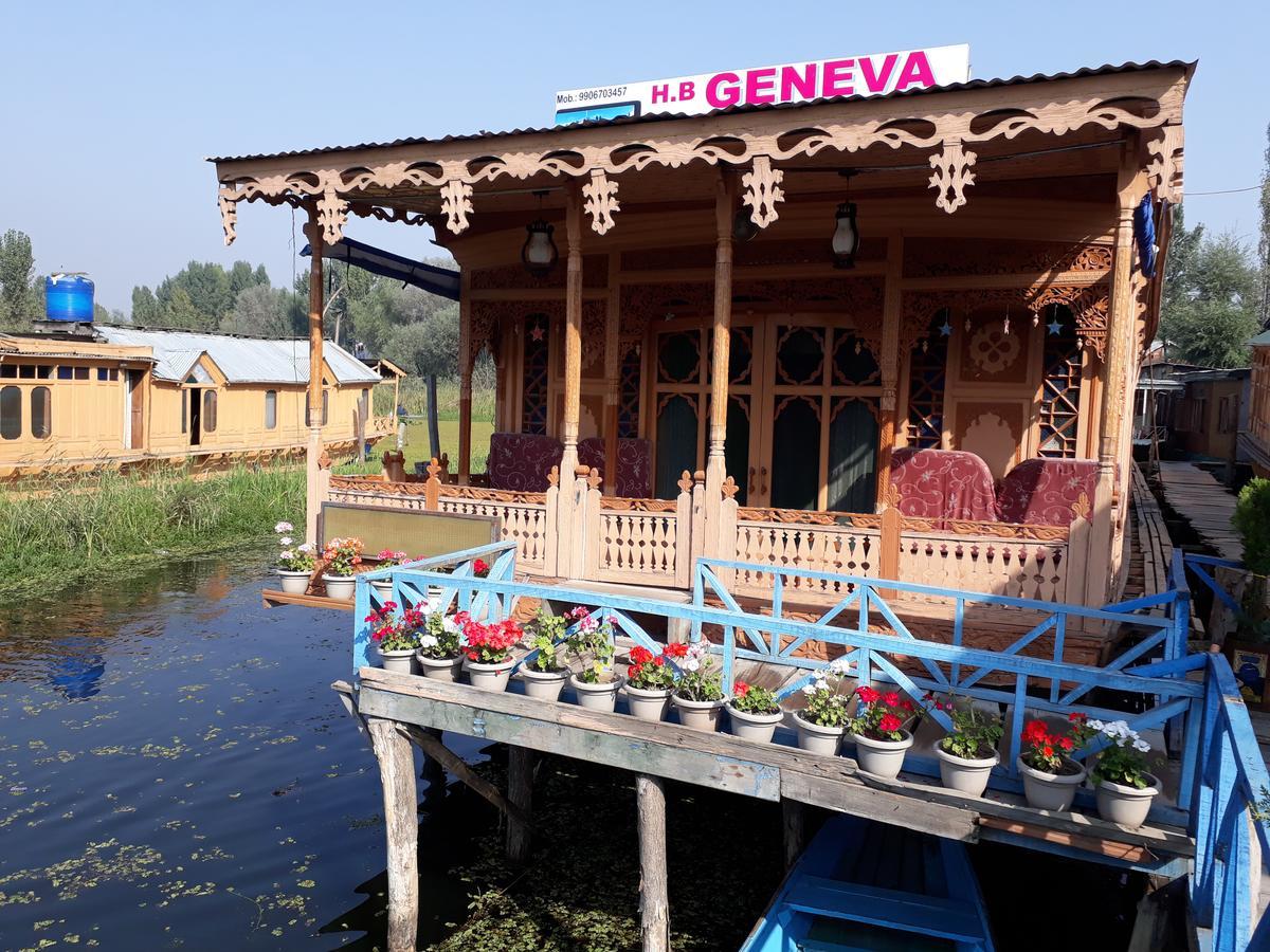 Heritage Geneva House Boat Srīnagar Exterior foto